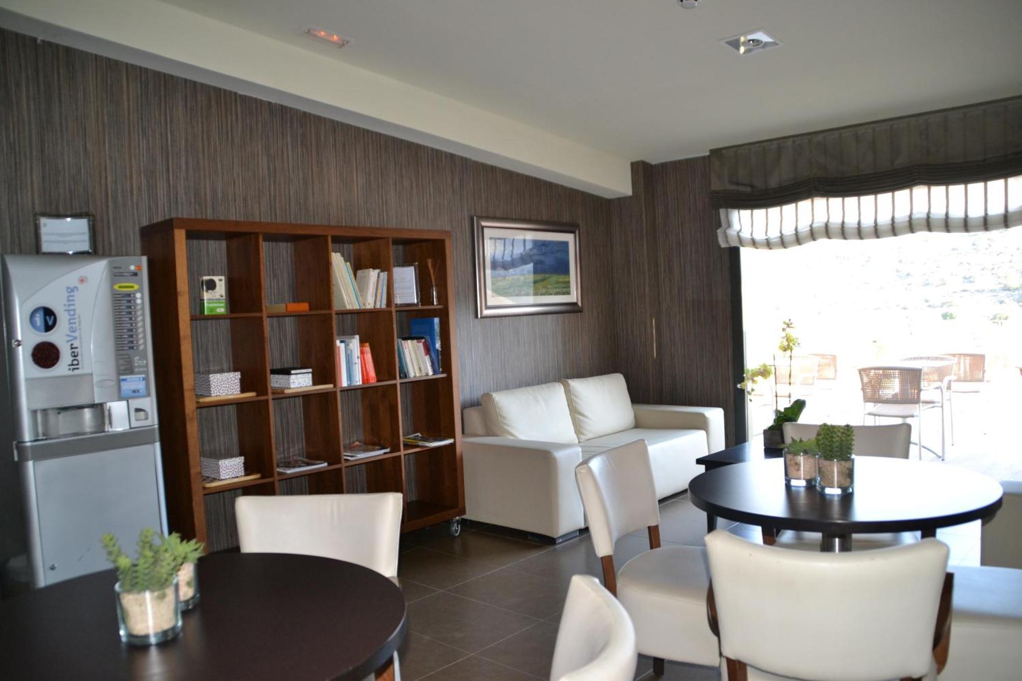 Hotel Vilar Riu De Baix Flix Esterno foto